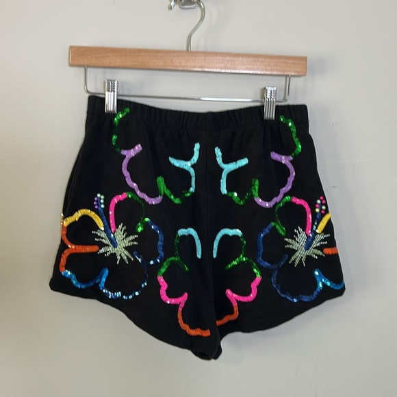 Queen Of Sparkles Short Black Outlined Hibiscus Embellished Sequin Sz XS - Picture 5 of 9